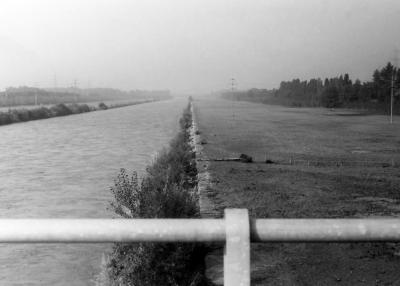 Piena del 16 settembre 1975.
Ponte di Gudo lato destro veduta verso sud, 17 settembre (ore 10.00). (#214)