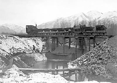 Anni 1940.
Chiusura della diga del Ticino al Trodo. (#1648)